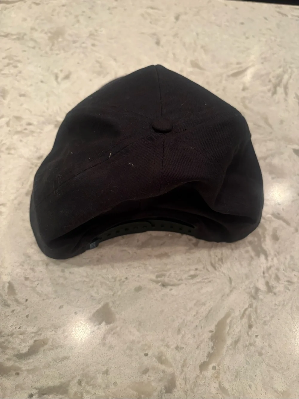 Men’s Yeti Baseball Cap